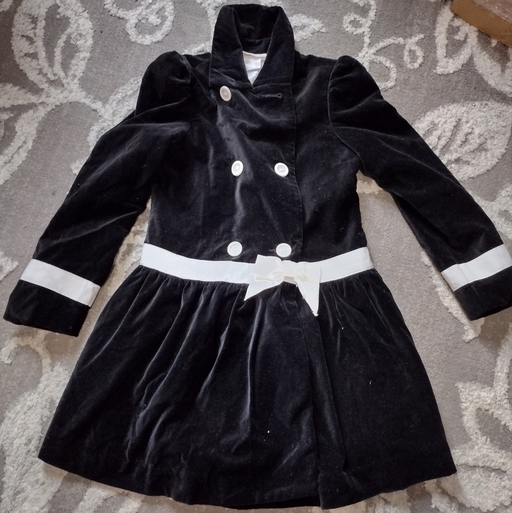 AMERICAN GIRL black velvet coat